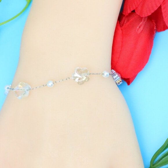 Chic & Stylish Bracelet – A Thoughtful Gift for Women and Girls, DYC1467 - Picture 3 of 7